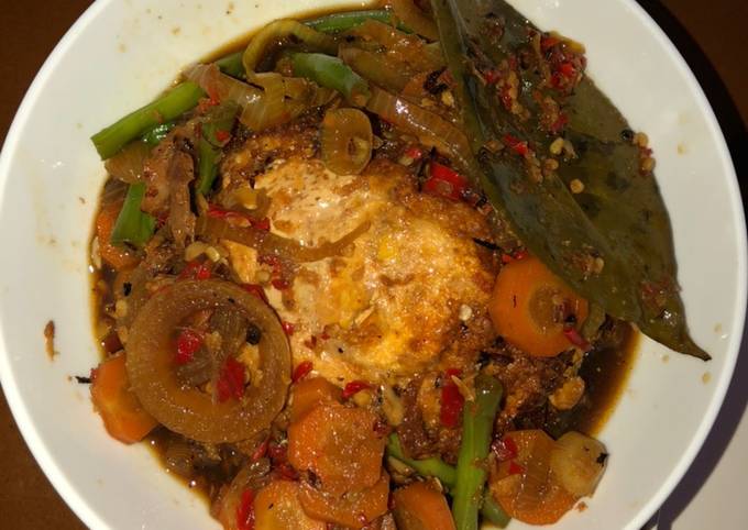 Semur Telur Ceplok