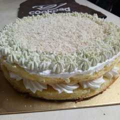 A picture of Vanilla Matcha Tiramisu Cake.