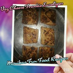 A picture of Veg Cheese Frankie Envelopes.