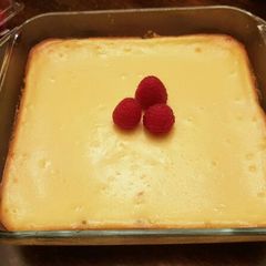 A picture of Plain Cheesecake.