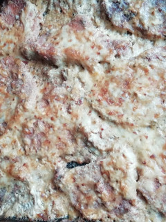 Sajtos-tejfölös karaj recept fotója