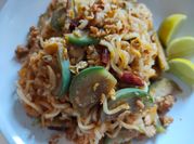 A picture of hot chilli garlic chicken