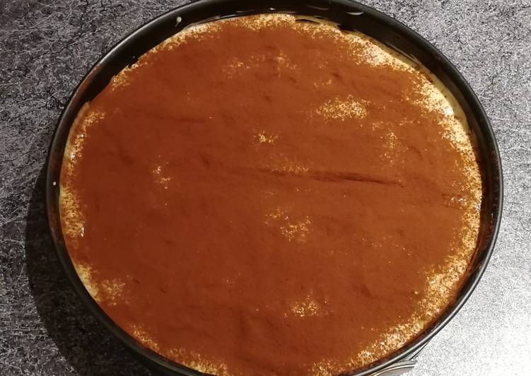 Tiramisu formába ágyazva