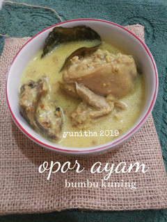 Foto resep Opor Ayam Bumbu Kuning