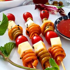 Trottole Pasta Skewers A picture of Trottole Pasta Skewers.