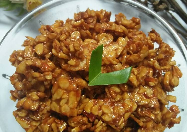 Bagaimana Menyiapkan Kering Tempe Pedas Manis yang Bisa Manjain Lidah