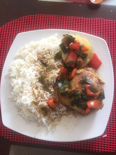 Una foto de Pollo al sillao (o salsa de soya) - Oriental / Peruana