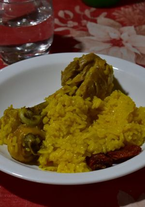 Una foto de Arroz con pollo Patricia 😄😄