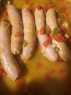 Una foto de Longanizas al vino