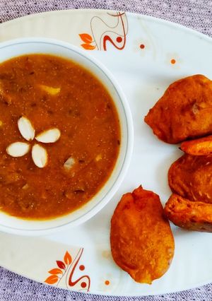 A picture of #Mango puri with Gud keiry Garvanu Platter.