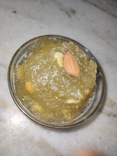 பூசணிக்காய் அல்லா(pumpkin halwa recipe in tamil) செய்முறை முக்கிய புகைப்படம்