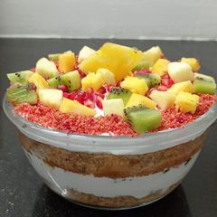 A picture of Fresh Fruit Tifle.