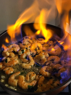Une photo de Crevettes flambées au whisky 🥃