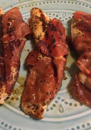 A picture of Chicken prosciutto.