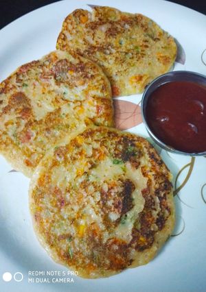 A picture of Uttapam (leftover rice).