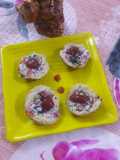 Healthy bread veggie basket