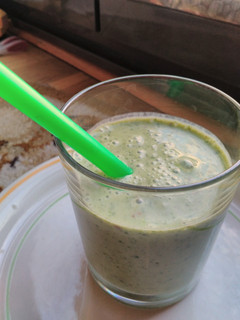 Una foto de Batido de plátano y espinacas