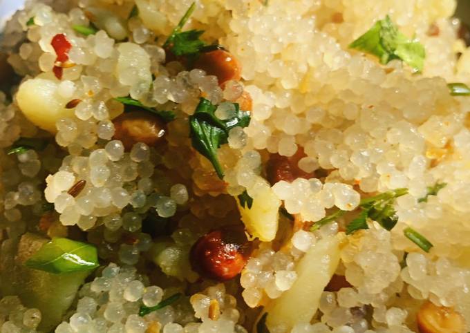 Recipe of Homemade Sabudana ki khili hui khichri