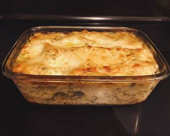 Unique Cuisine Drunken Alfredo Sauce Delicious