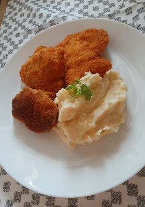 Zelleres-parmezános burgonyapüré recept fotója