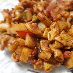 معكرونة 🍝بالخظار والطعم لذاذة 😋😋-レシピのメイン写真