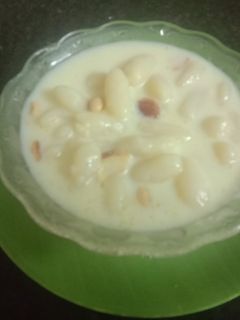 பன்னீர் பால் கொழுக்கட்டை(paneer paal kolukattai recipe in tamil) செய்முறை முக்கிய புகைப்படம்