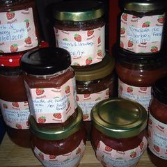 A picture of Rhubarb and strawberry jam.
