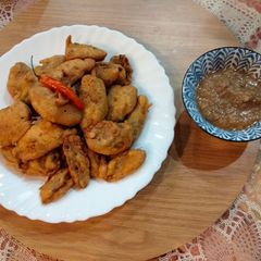 A picture of Lotus stem pakore in Italian seasoning.