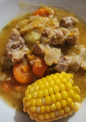 Una foto de Sopa de verduras.Verduras de estación (34)