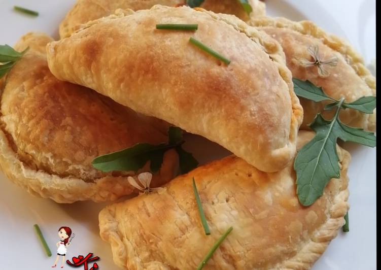 Recipe of Quick Koo Mixed Veg Curried Pies