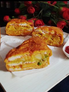 ब्रेड पकौड़ा (Bread Pakoda recipe in Hindi) रेसिपी मुख्य फोटो