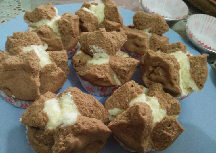 Bolu Kukus Mekar Vanilla Coklat