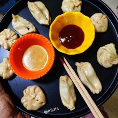 A picture of Chicken Cheese Momo.