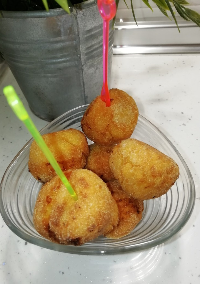 Una foto de Bolitas de patata, zanahoria y queso