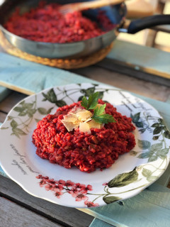Una foto de Risotto de remolacha