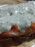 Salmón rosado con salsa de albahaca y ajo express con tip para quitar la piel