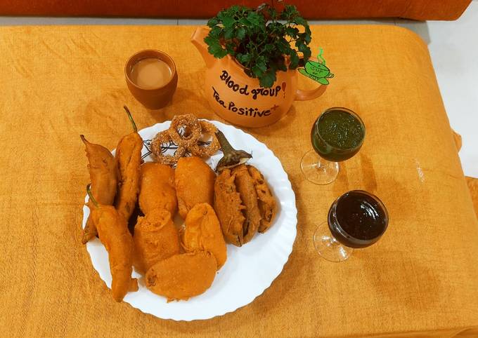 Steps to Prepare Quick Pakoda Platter