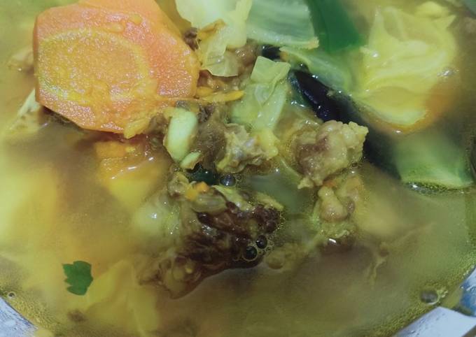 Bagaimana Buat Sayur Sop Rawon Anti Gagal