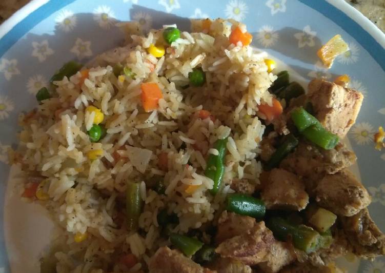 Simple Way to Make Super Quick Homemade Veggie rice with Pork and string beans yummy