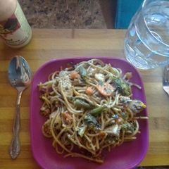 A picture of Chicken and mix veggie spaghetti special.