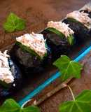 Cơm Nắm Rong Biển Kẹp Cá Ngừ