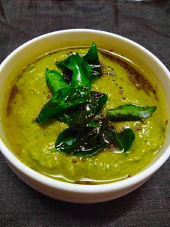புதினா சட்னி (Puthina chutney recipe in tamil) செய்முறை முக்கிய புகைப்படம்