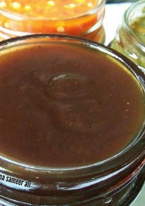 A picture of Imli ki chutney.