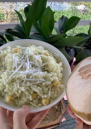 Hình của món Xôi dừa lá dứa hạt sen.