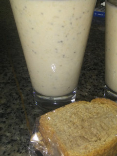 Una foto de Batido de guineo y chía