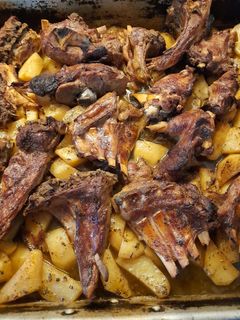 Φωτογραφία της συνταγής Γιορτινό αρνάκι στο φούρνο με πατάτες