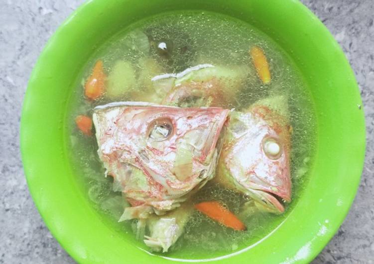 Resep Sup Kepala Kakap Merah Bening dan Segar yang Lezat