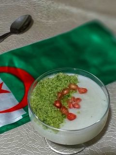 صورة لوصفة محلبي بألوان بلدي