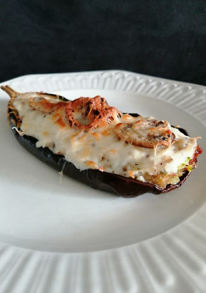 Una foto de Berenjenas rellenas gratinadas