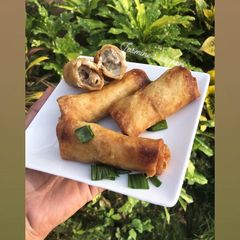 A picture of Chicken mayo rolls.